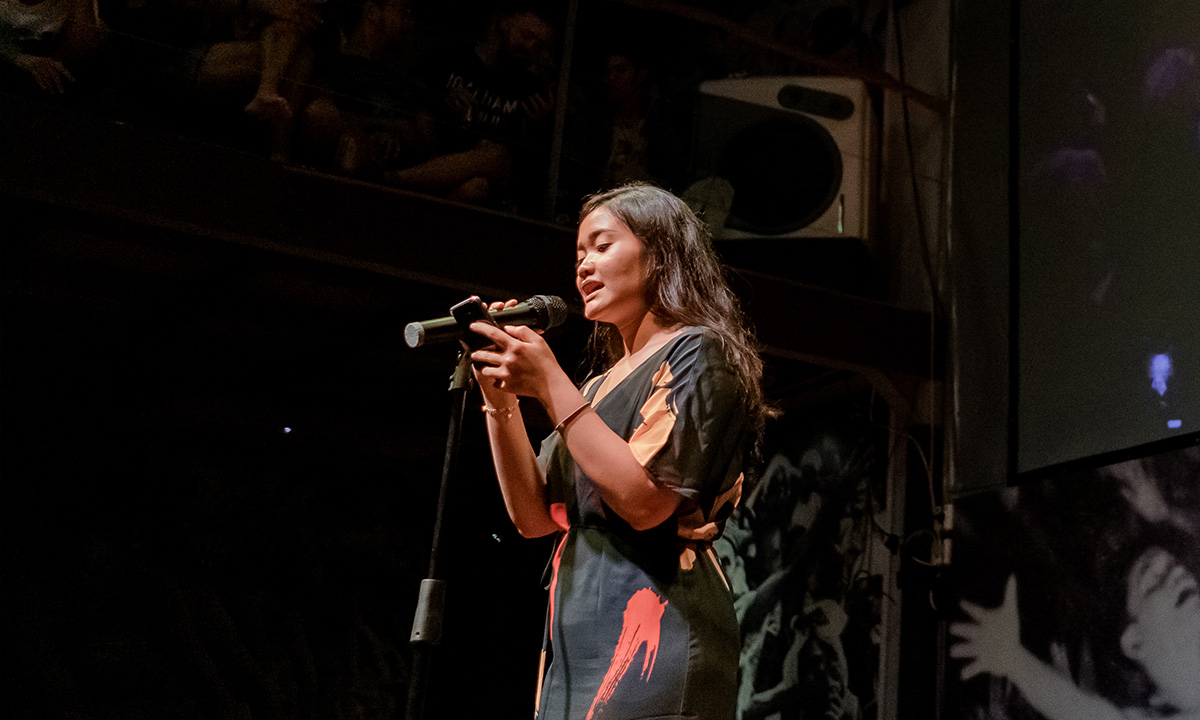 Menyuarakan Aksara – Sekilas Tentang Poetry Slam