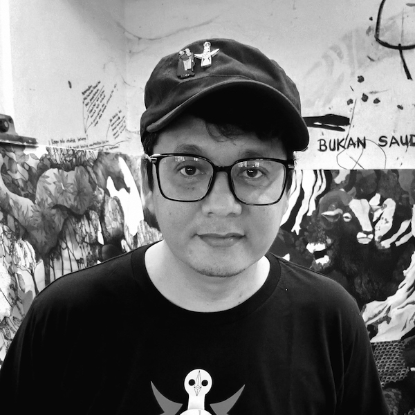 </noscript>Kemalezedine Tentang Pasca Tradisi dalam Seni