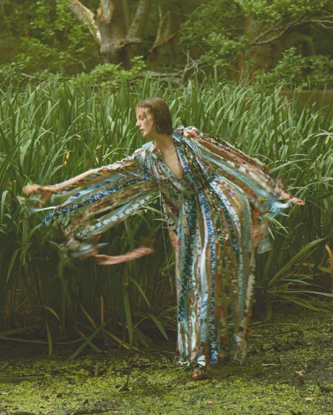 Kolaborasi Fashion dan Seni yang Wajib Kamu Ketahui