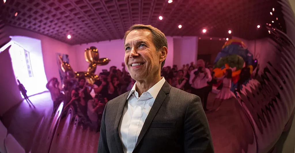Keren! Jeff Koons Terbangkan 125 Patung ke Bulan dengan Roket SpaceX