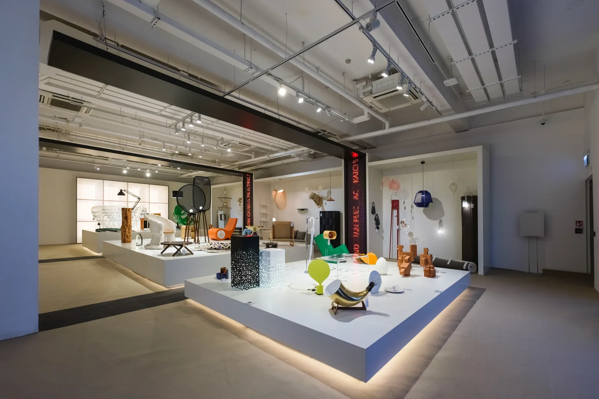 SaloneSatellite Makes Its First Appearance in Indonesia