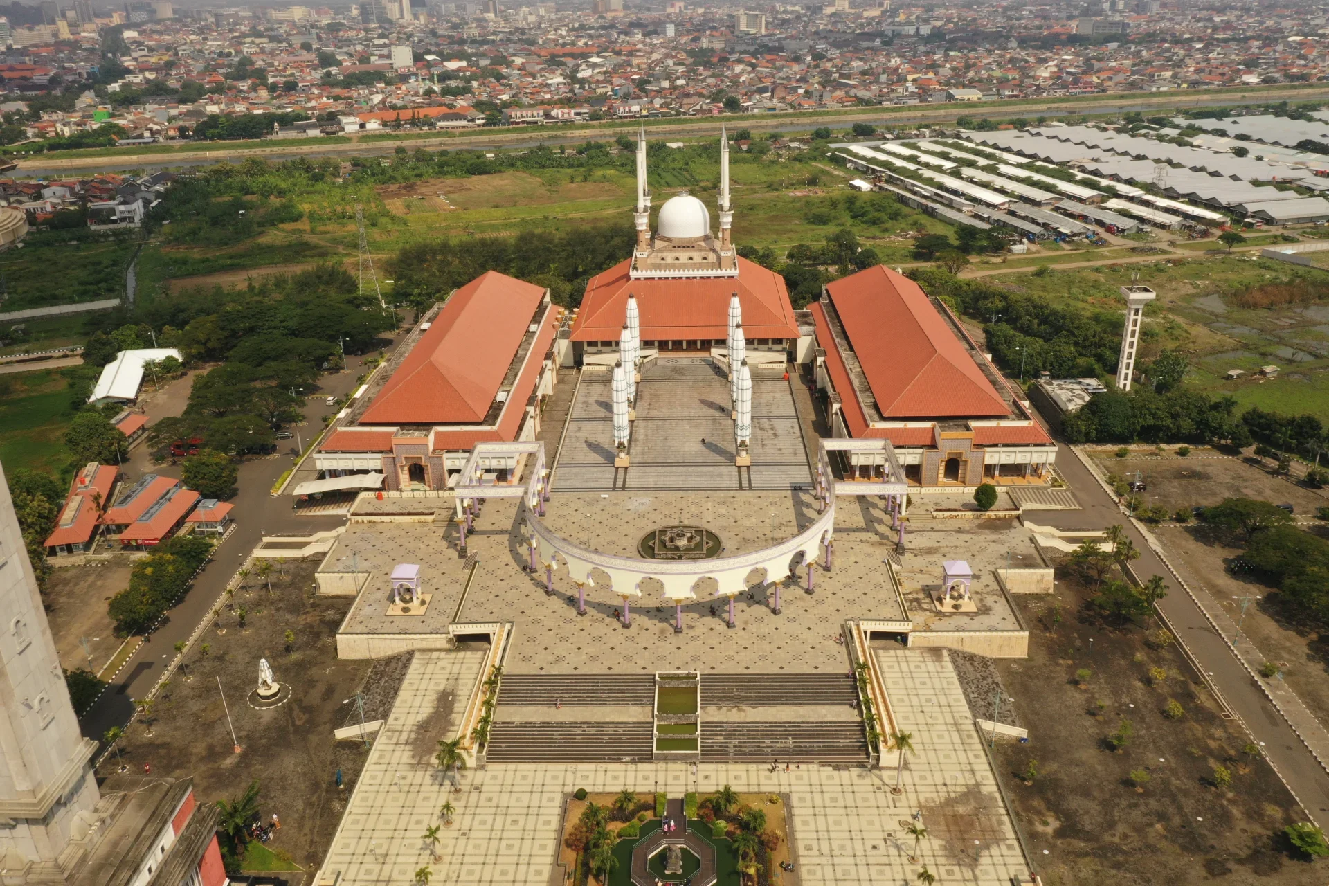 agung semarang