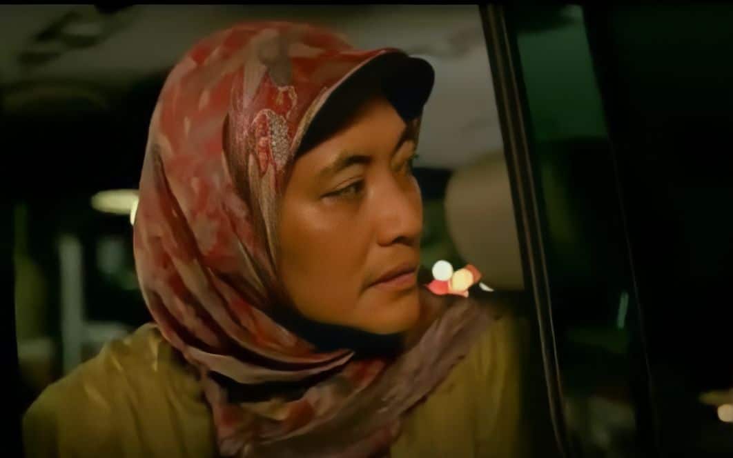 Salma dalam Film Berbagi Suami